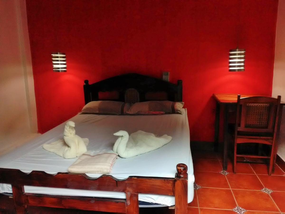Hostal Casa Ivana León Exterior foto