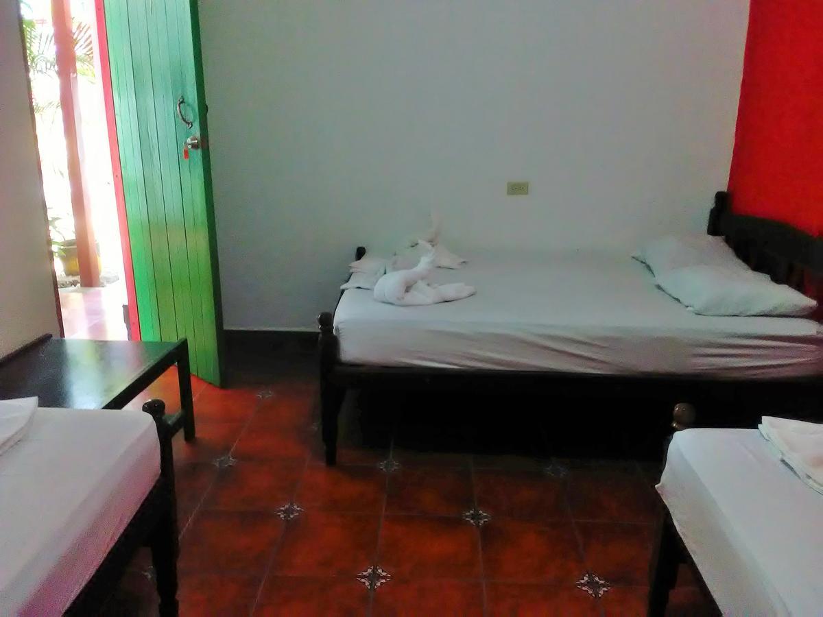Hostal Casa Ivana León Exterior foto